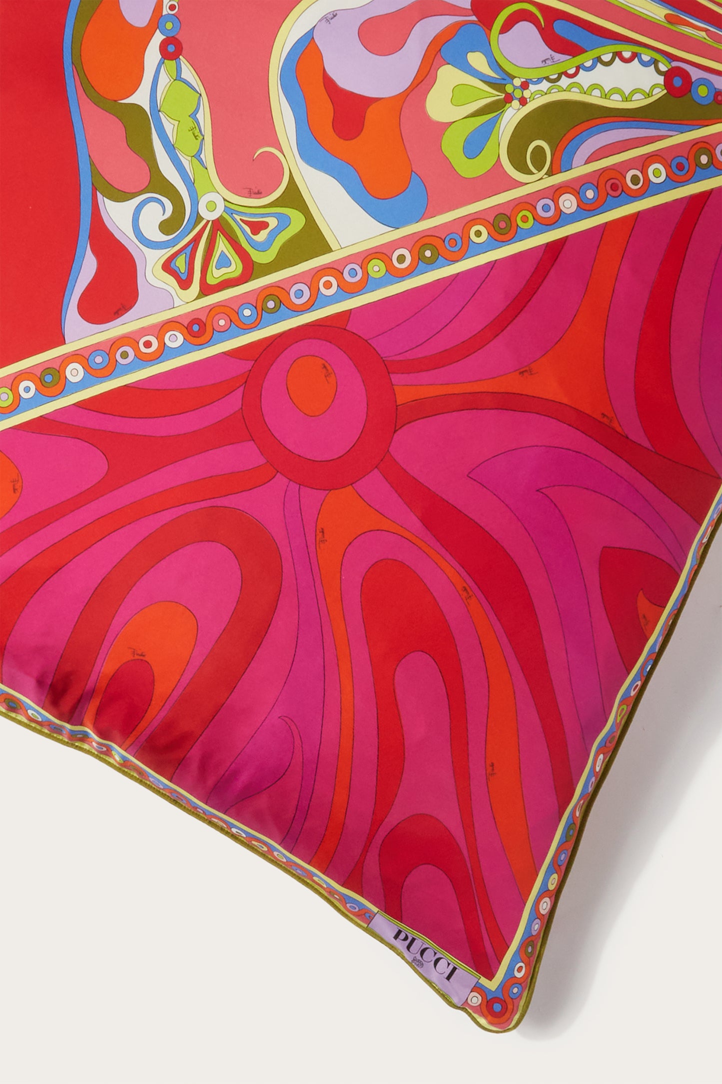 Patchwork-Print Large Silk-Twill Cushion View 3 - Pucci