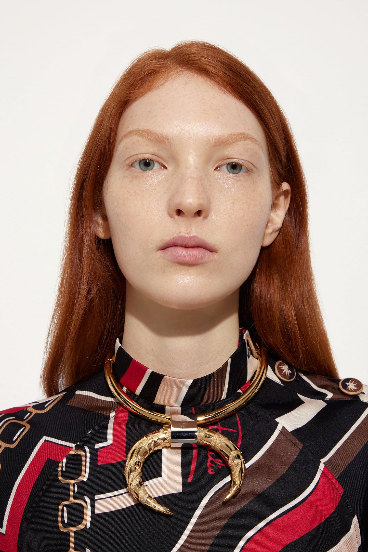 Horn Necklace with Marmo Texture