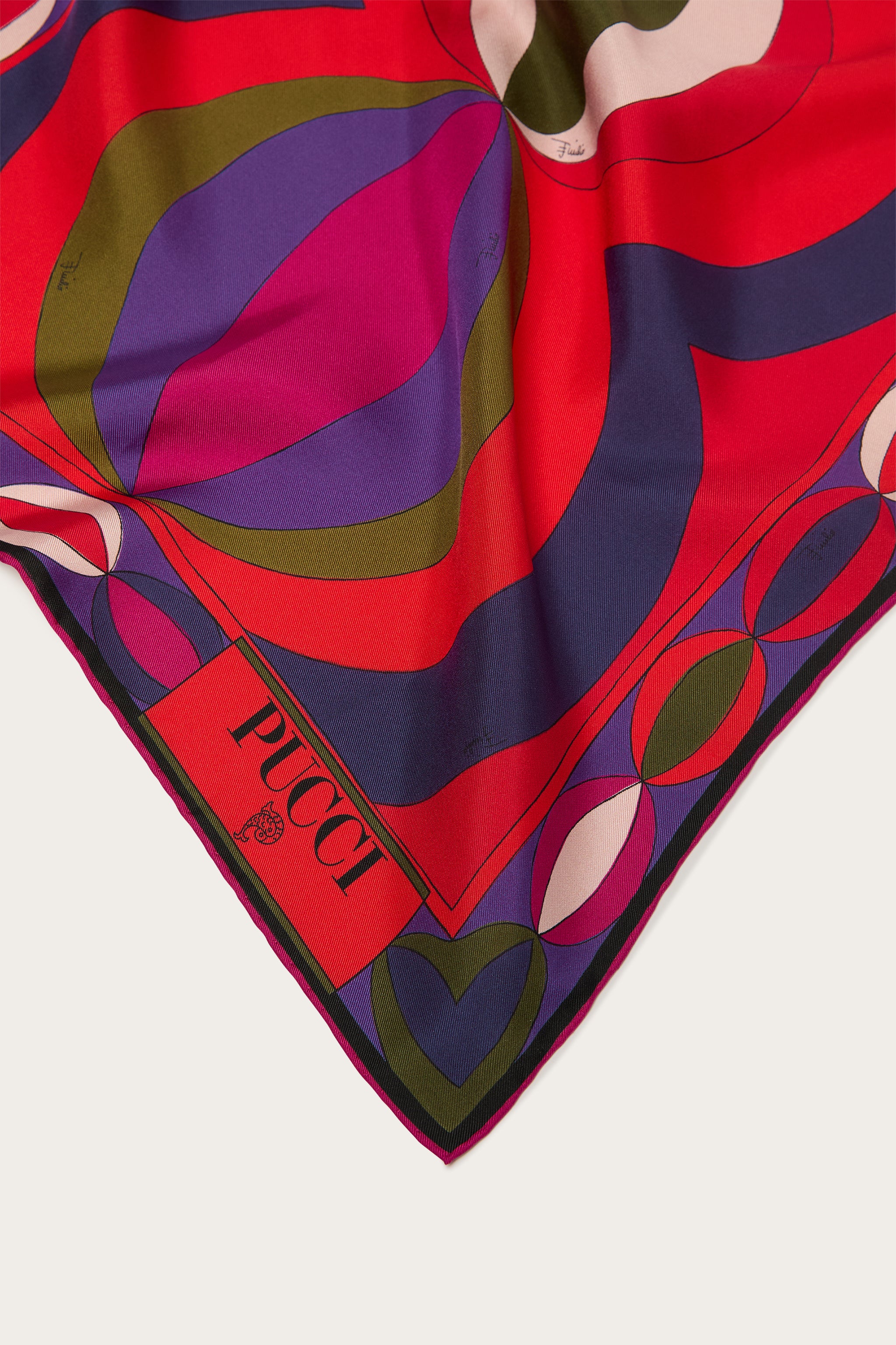 Collane Print Silk Twill Scarf – PUCCI Online Store