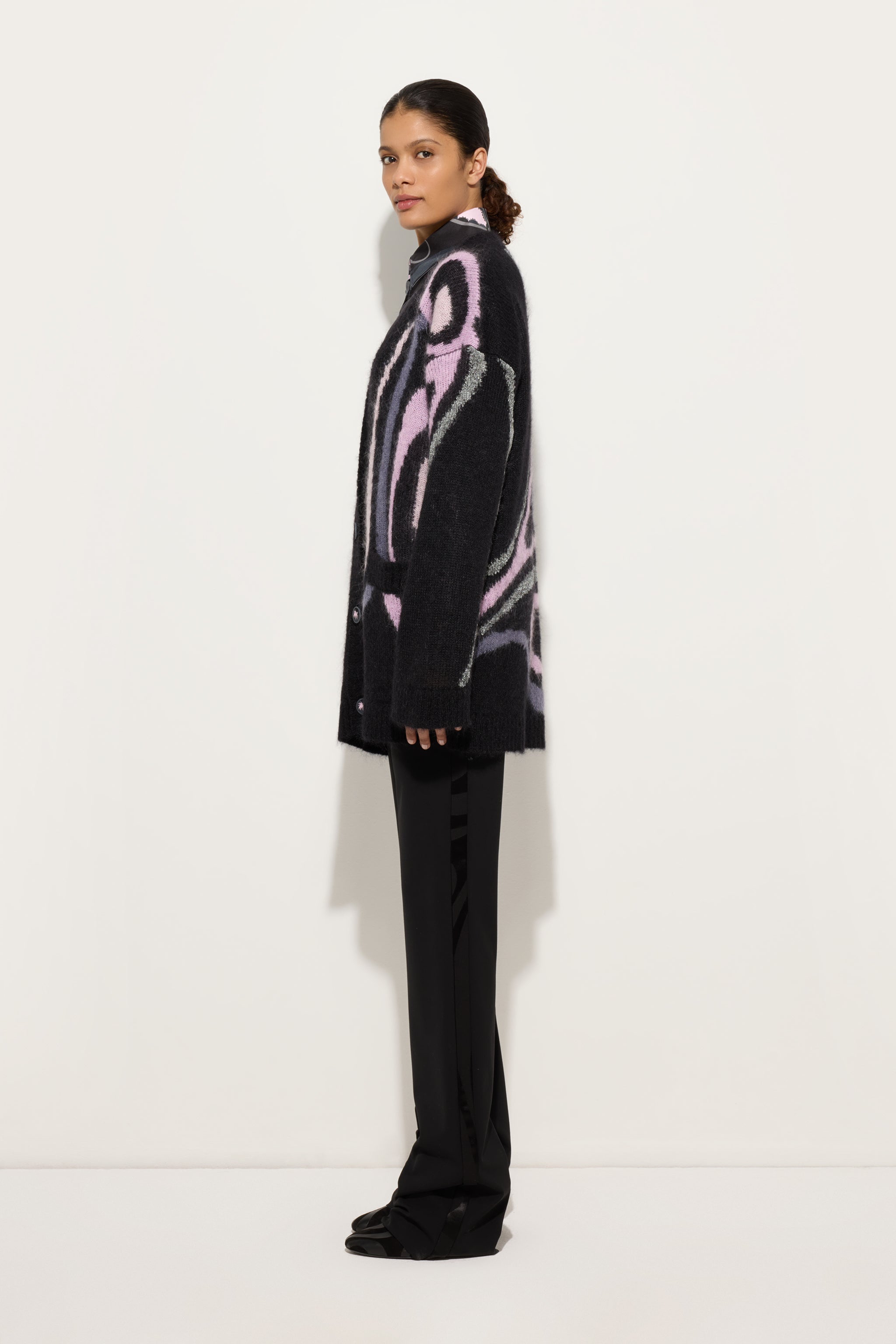 Cardigan and knitwear – colourful styles for every season