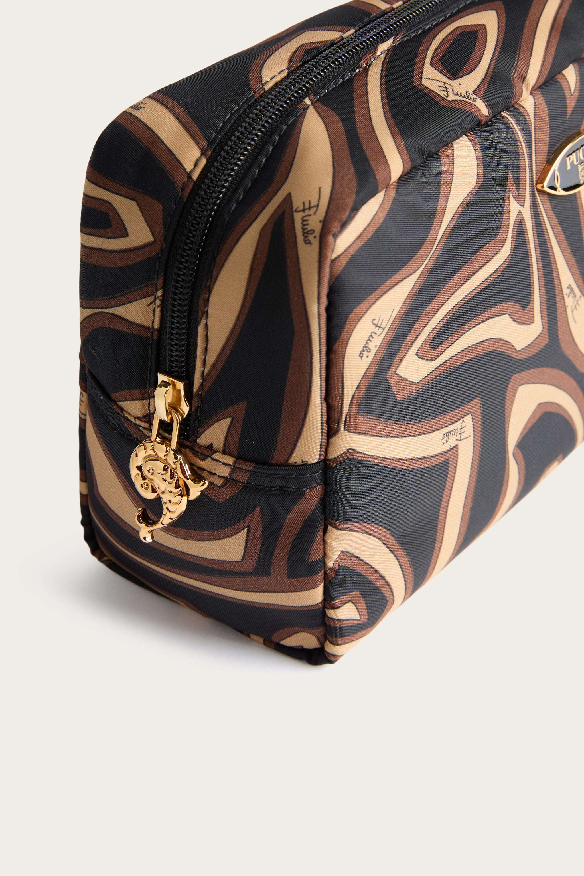 Yummy Big Beauty Case – PUCCI Online Store