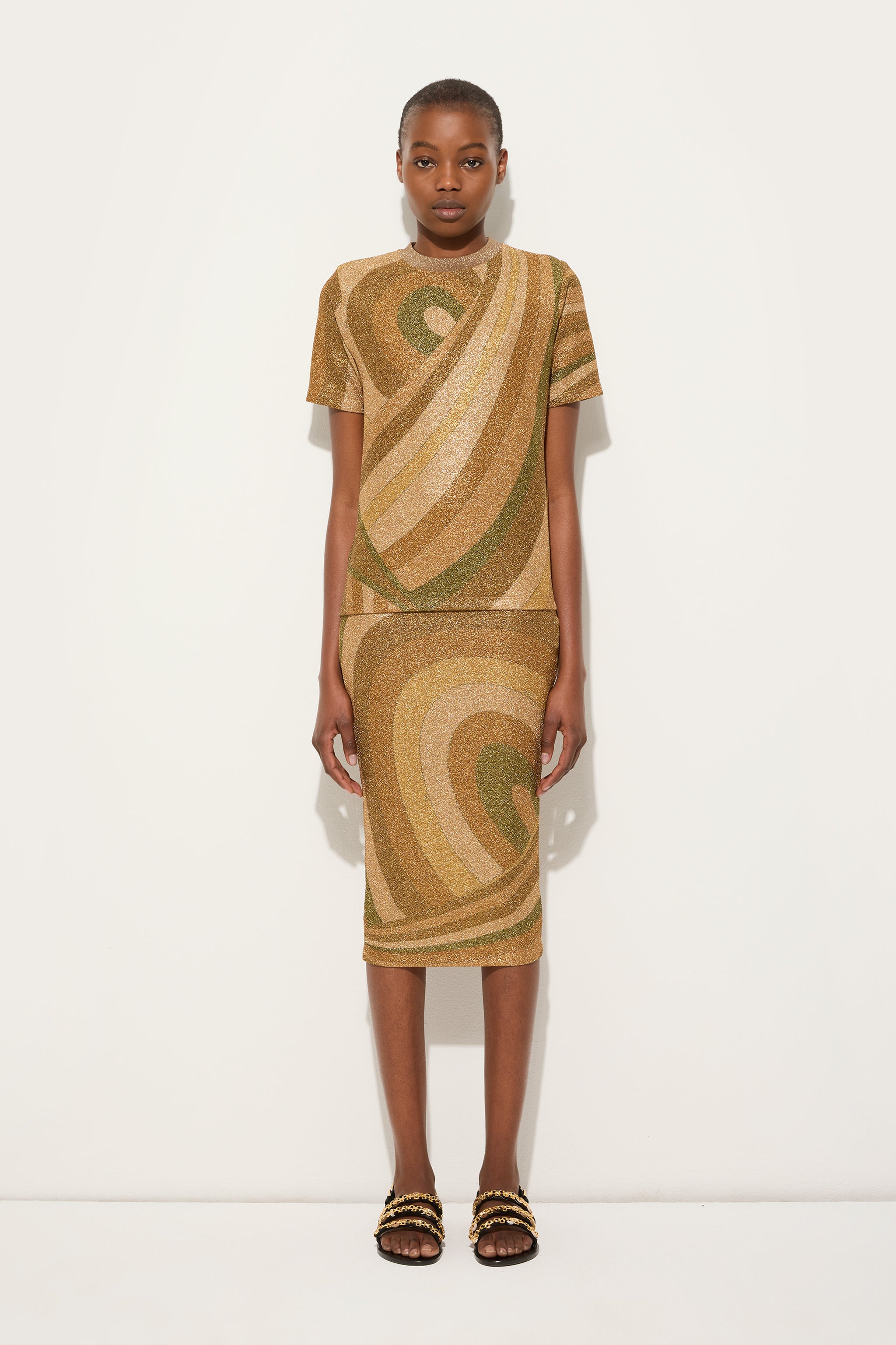 Tシャツ・カットソー PUCCI Woman T-Shirt Kaki 4HJM104H726 021 Pucci tshirt & sweatshirt: our collection | Pucci