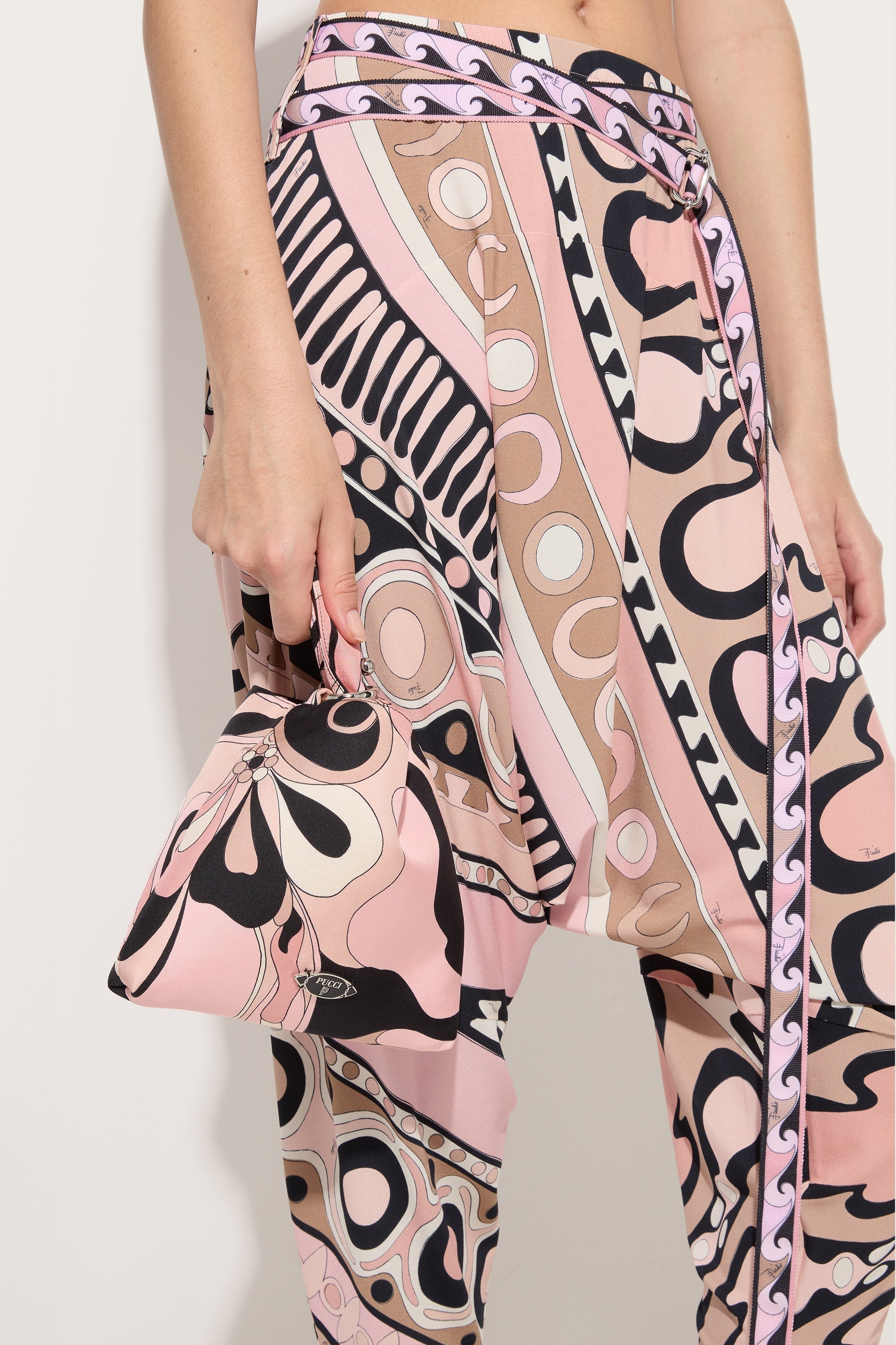 EMILIO PUCCI 総柄タイトスカート ピンク 42 エレガント オシャレ Orchidee Print Emilio Silk Bag – PUCCI