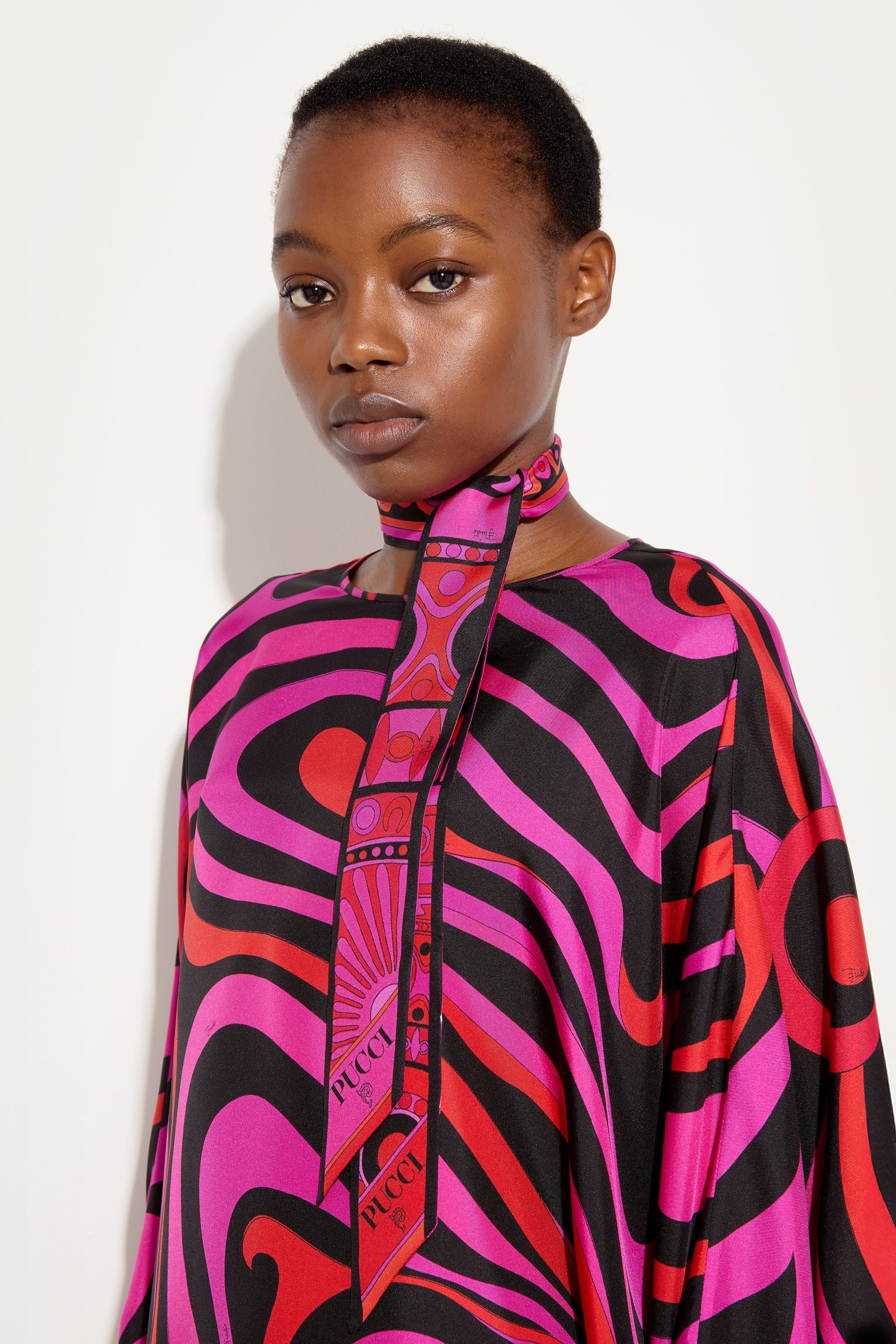■ a420 近年 Pucci【エミリオプッチ】 ブラウス ハイネック* Mixed Print Silk Twill – PUCCI