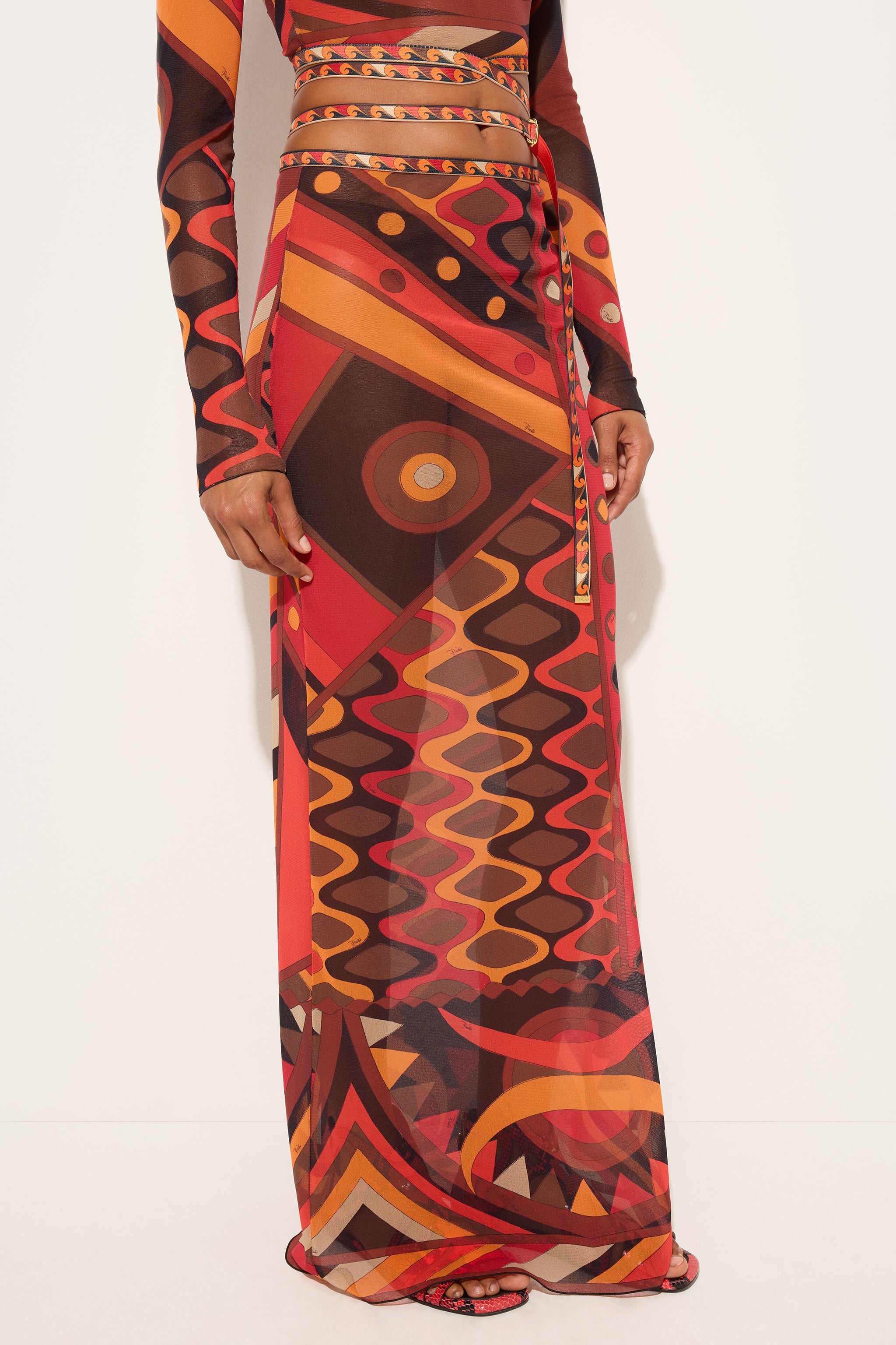 Skirts for women – long, midi and printed styles