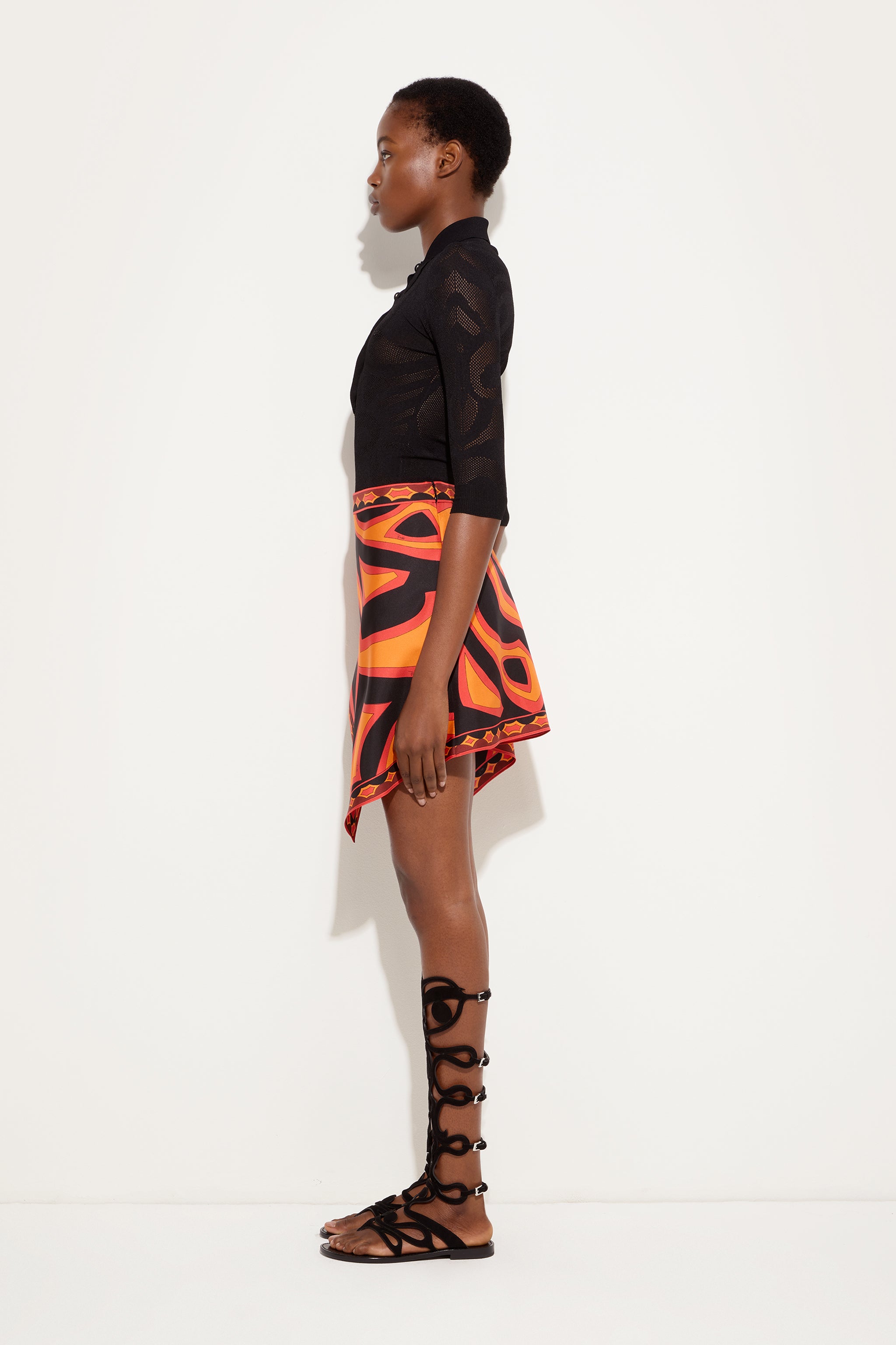 Tops for women: printed blouses and designer shirts