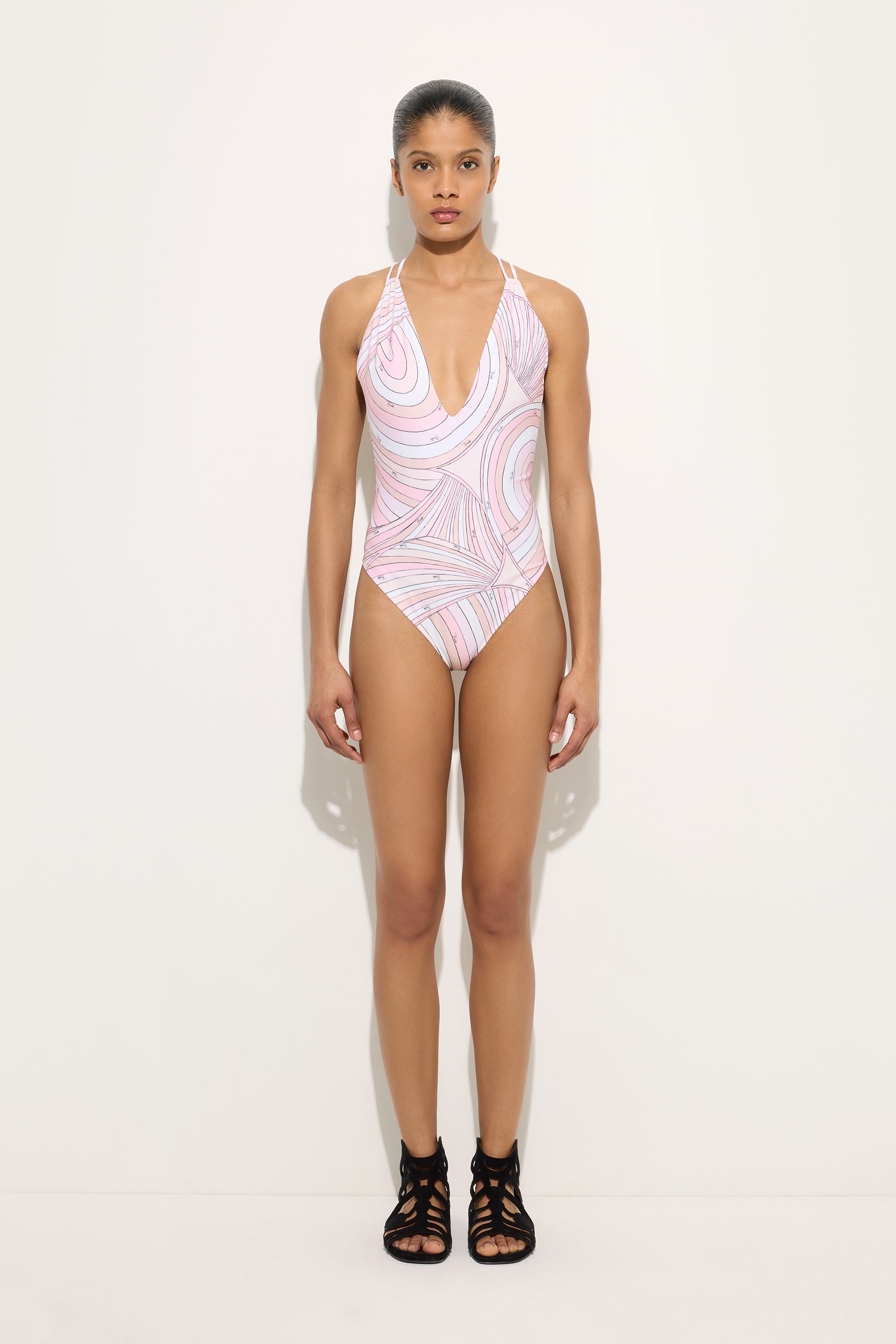 Women's swimwear – colourful bikinis and elegant one-pieces