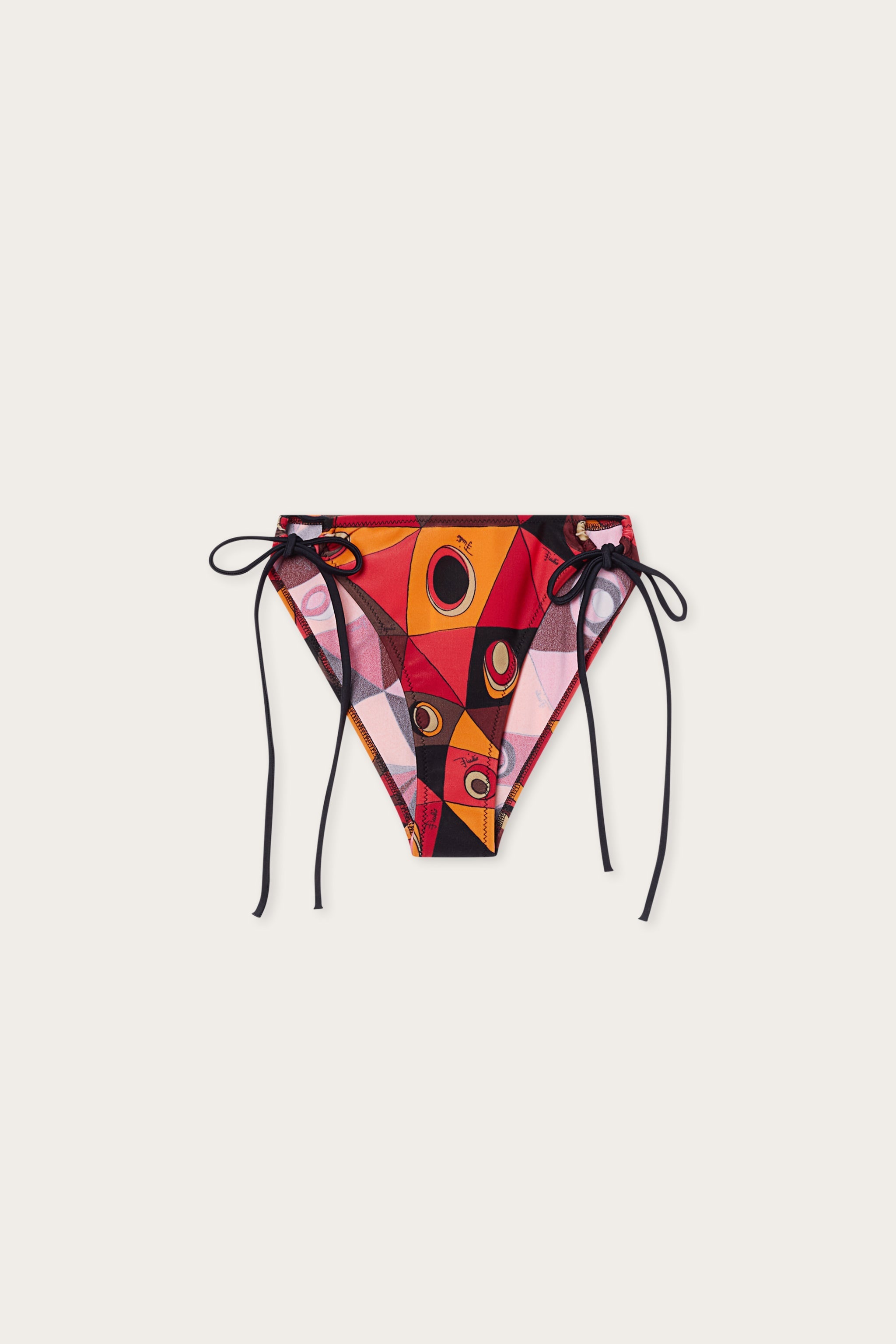 Bathing suits: printed bikinis and swimwear for women