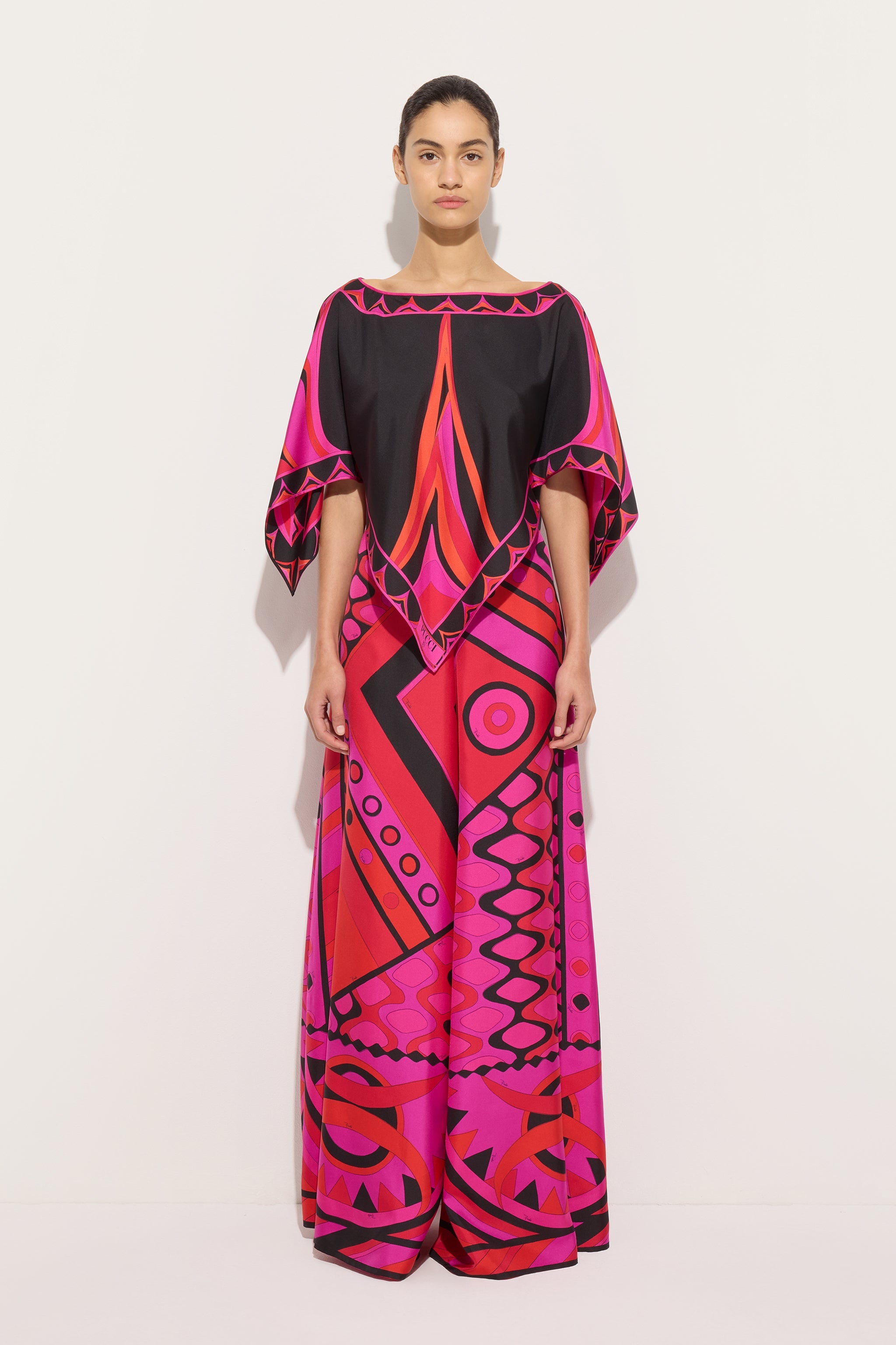 Tops for women: printed blouses and designer shirts