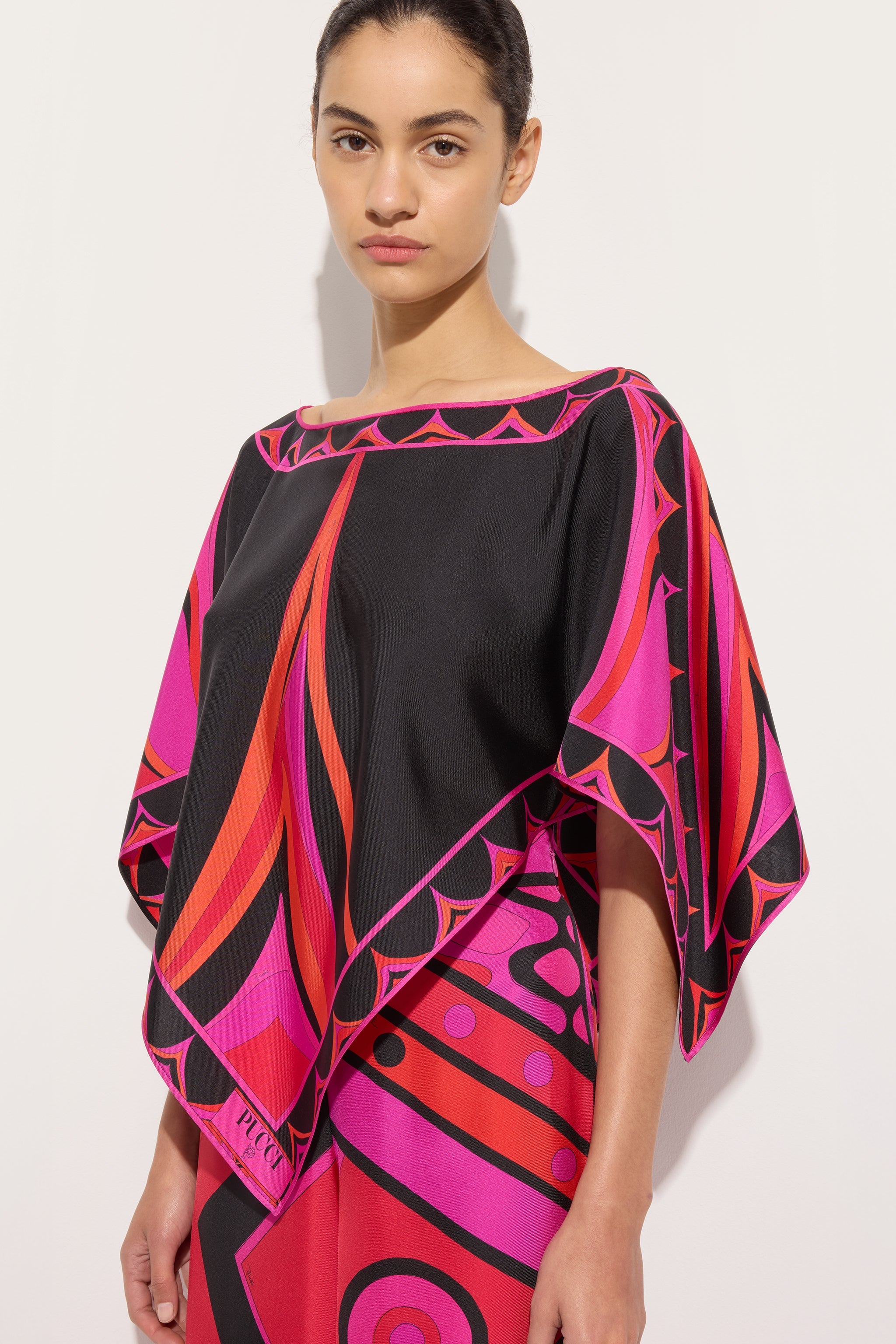 Tops for women: printed blouses and designer shirts