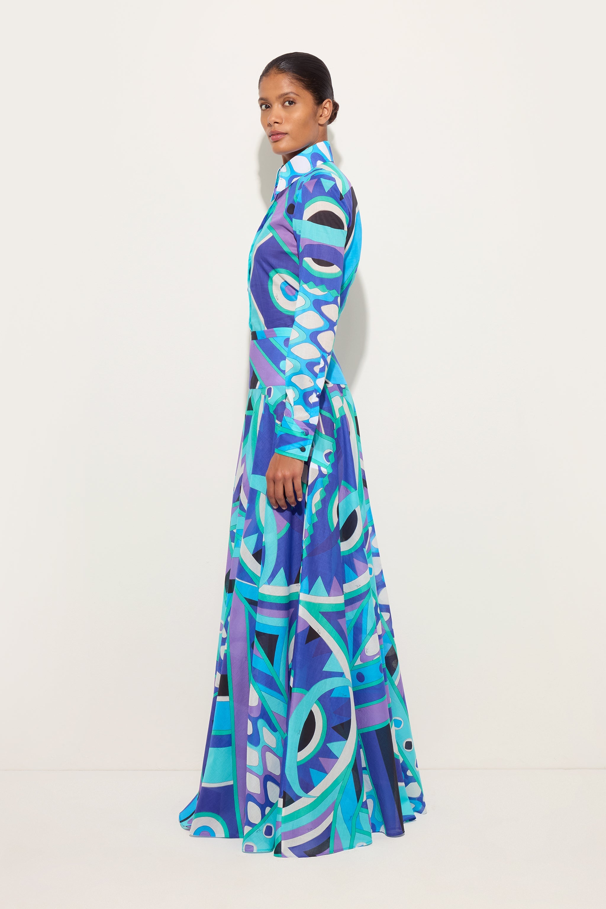 Skirts for women – long, midi and printed styles