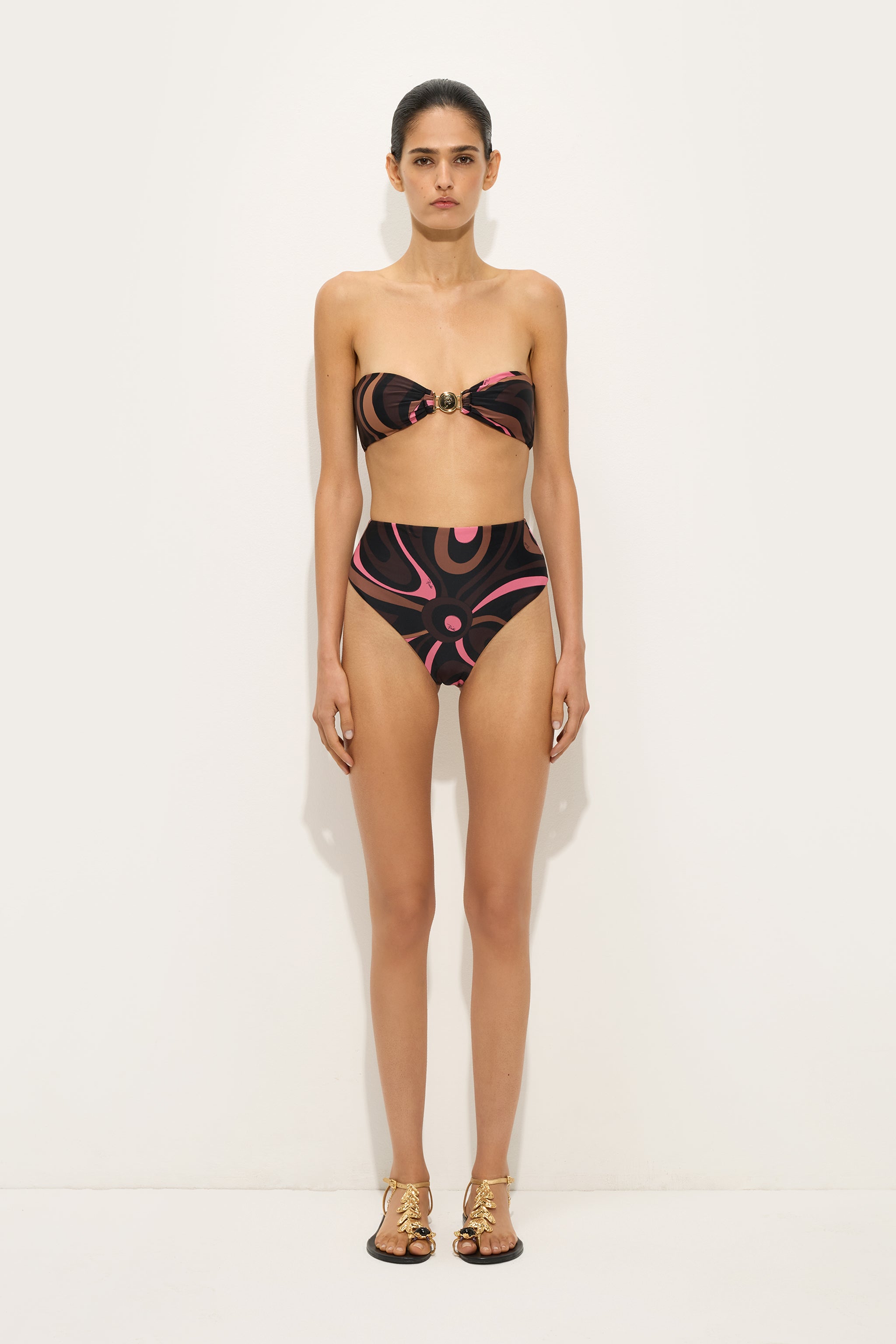 Bathing suits: printed bikinis and swimwear for women