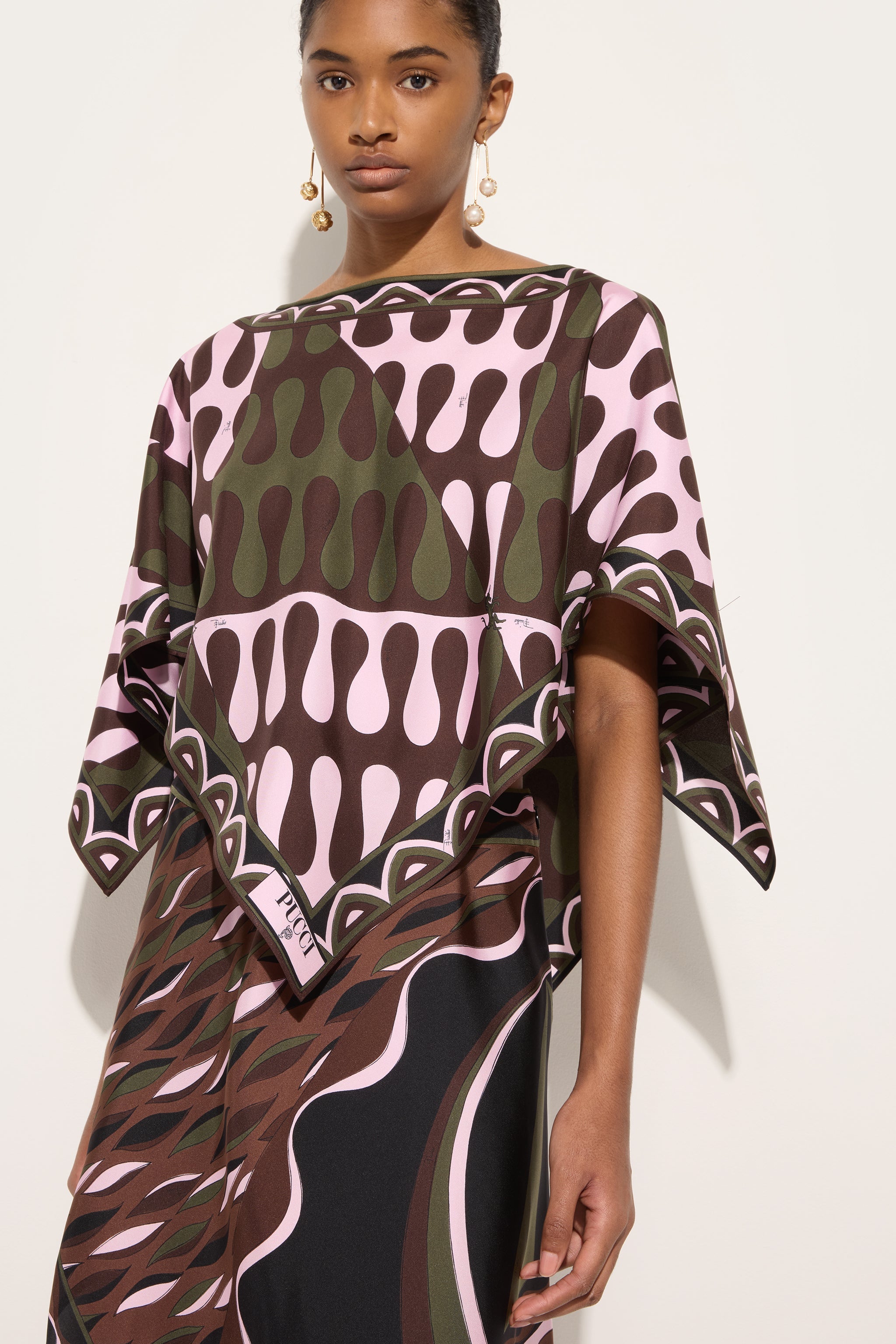 Tops for women: printed blouses and designer shirts